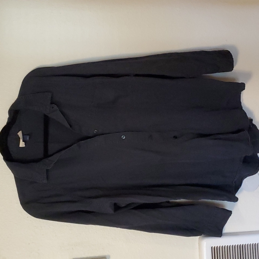 Universal thread black raglan button up